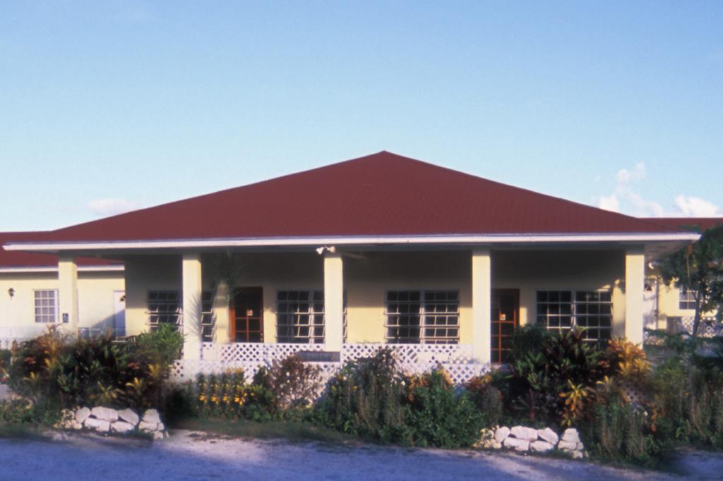 Surfers Manor Motel Gregory Town Exteriér fotografie